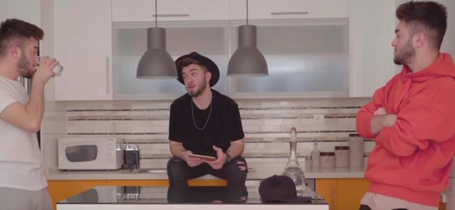 Can Yce - Aklm Gider Aklna