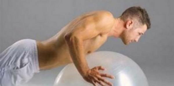 -Egzersiz srasnda sv tketimine dikkat edin. Yaklak olarak 750ml ile 1500ml arasnda su tketin.