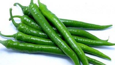 BBER    Yaplan aratrmalara gre souk havann olumsuz etkiledii baklk sistemini glendirmenin bir yolu da C vitamini asndan zengin olan besinlere arlk vermekten geiyor. Yaklak bir bardak doranm biber portakaldan daha fazla C vitamini ieriyor. Bu yzden k aylarnda beslenmenizde bibere bol bol yermeyi ihmal etmemelisiniz.