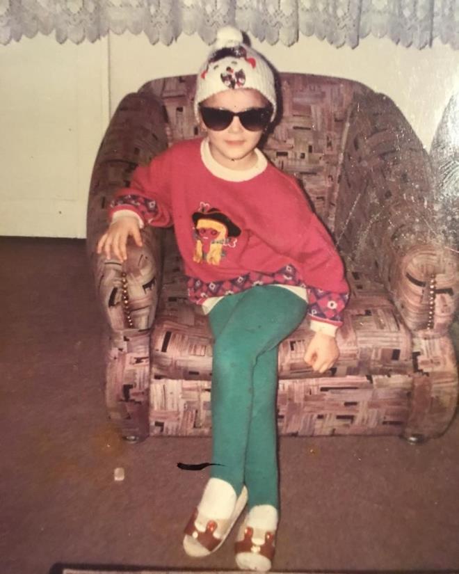 BRA DEVEL    Meslekta Burak Deniz'le bir sre birliktelik yaayan 25 yandaki Develi getiimiz aylarda ilikisini noktalamt.