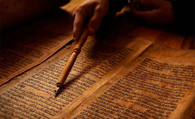 Ayn zamanda McHoll'e gre bu baar olduka artc. Ve kehanetler, daha yakndan ve derinlemesine incelendike, hayret verici, hatta rktc olmakta&#8230;