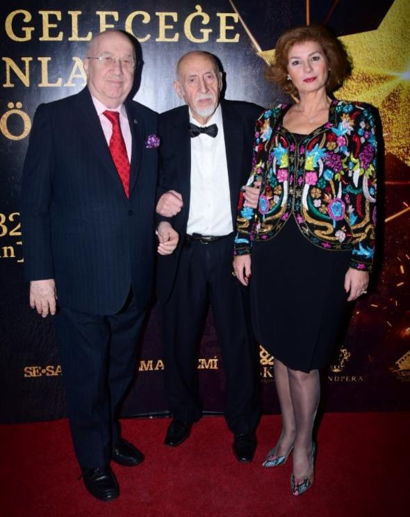 Erkan zerman - Ylmaz Atadeniz - Gngr Bayrak