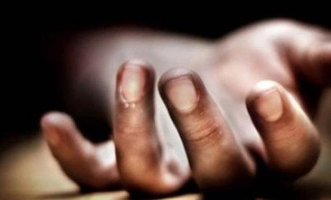 Efsane: Sa ve trnaklar ldkten sonra da uzar    Gerek: Bir insan ldkten sonra cildi kurumaya ve burumaya balar bu da trnaklarn ve san uzuyormu gibi grnmesine neden olur. Yani inandmz bu efsane tamamen bir gz yanlgsndan kaynakldr.