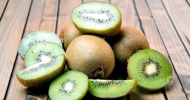 - Kivi, astm ve ksrk gibi sorunlara kivi iyi gelmektedir.    - Gz saln korur.