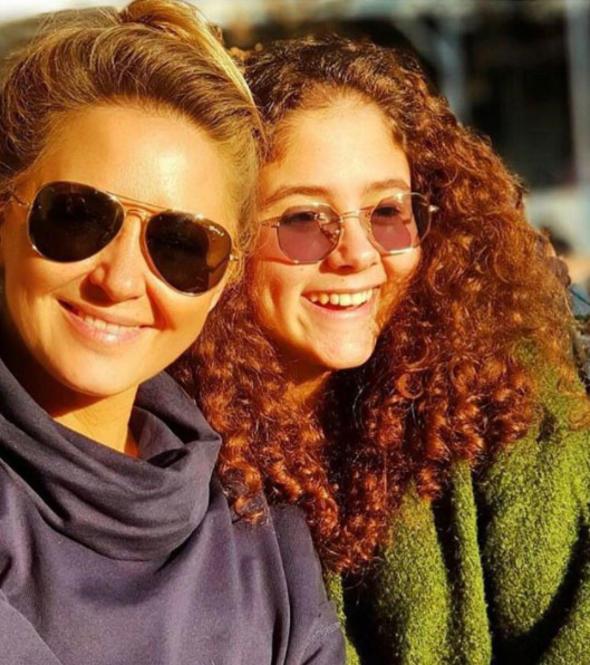 Pnar Aylin ile kz Maya.