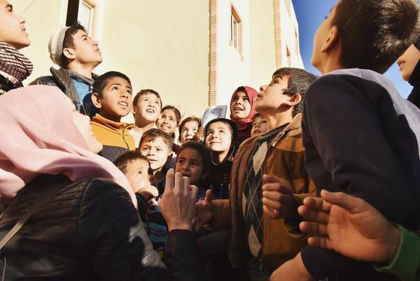 Getiimiz gnlerde bir dl trenine katlan Gamze zelik tesettrl haliyle dikkat ekmiti. zelik, tesettre girdikten sonran ilk paylamn yapt.