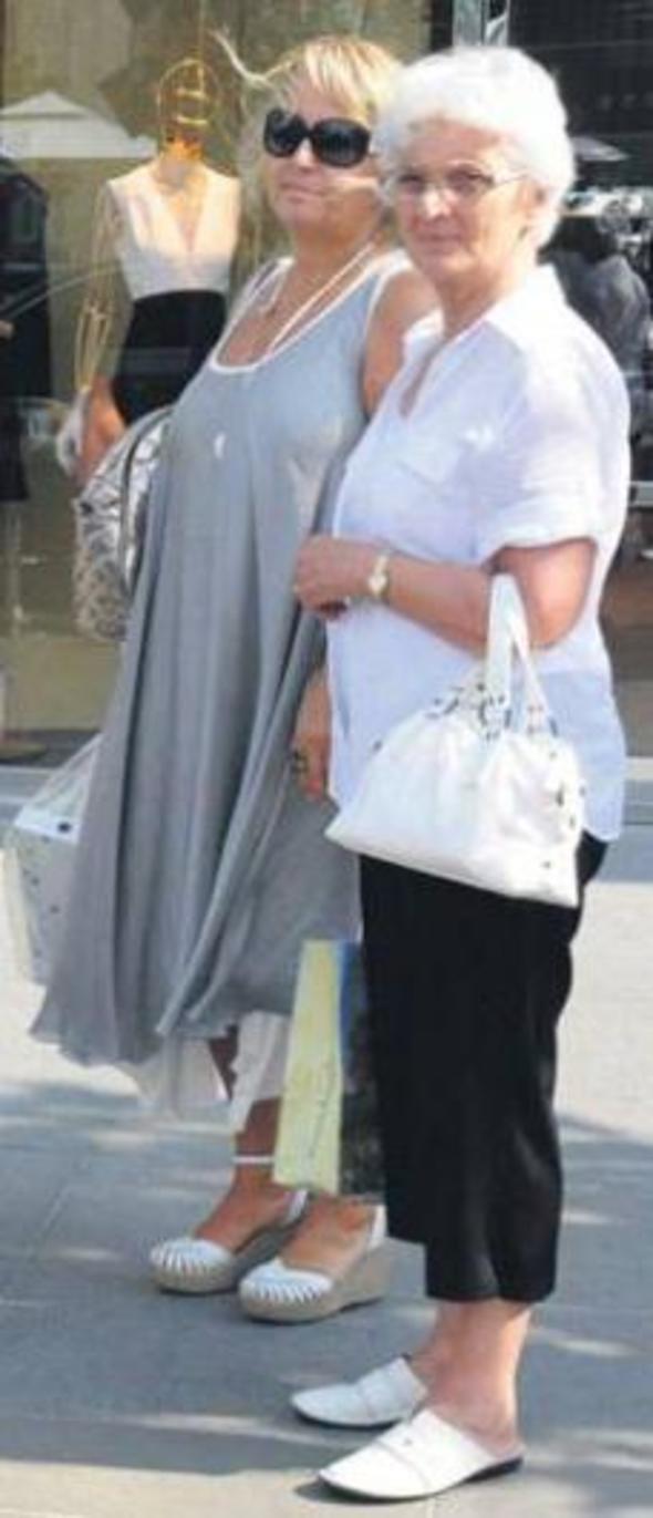 Ayla Hanm'n kz sonzamanlarn en baarl oyuncularndan biri.