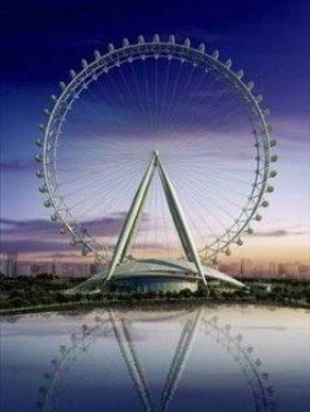 Dnyann en byk dnme dolab. 208 metre (682 ft). 2009 da biten dnme dolapta herbiri 40 kii tayabilecek 48 adet kapsl bulunuyor.