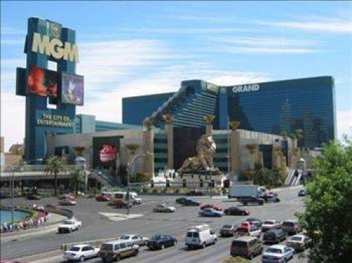 43,3 hektarlk alan bulunan otel Las Vegas&#8217;ta bulunmaktadr.