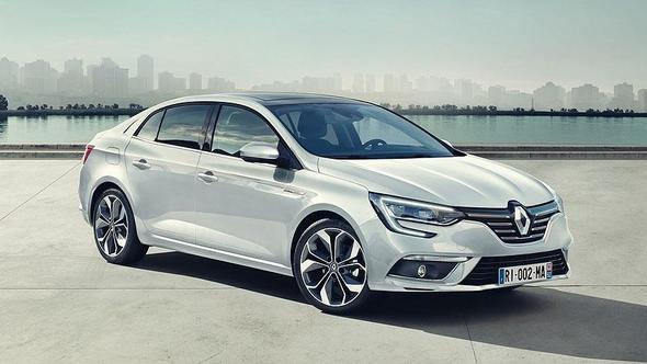 RENAULT'TA NDRMLER 60 BN LRAYI BULUYOR    Fransz Renault, Aralk aynda binek ve hafif ticari ara modellerinde TV ve KDV indirimine ek olarak sfr faiz ve 60 bin TL&#8217;ye varan ilave indirimler sunuyor. Renault Clio HB, Clio Sport Tourer, Megane Sedan, Megane HB, Captur, Kadjar ve tm hafif ticari modellerde en fazla 40 bin TL kredi ve 12 aya varan vade seenei iin sfr faiz kullanlabiliyor.