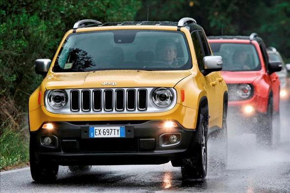 Kampanya kapsamnda 120 HP gcndeki 1.6 litrelik Multijet II turbo dizel motorlu, ift kavrama otomatik anzmana sahip Jeep Renegade 149 bin 900 TL sat fiyat ile sunuluyor. Jeep Compass modeli ise 1.4 litrelik 170 beygir g reten motoru ile birlikte sunduu 9 ileri otomatik anzman ve 4 tekerden eki sistemine sahip Limited versiyonunda 45 bin TL indirim sunuyor.