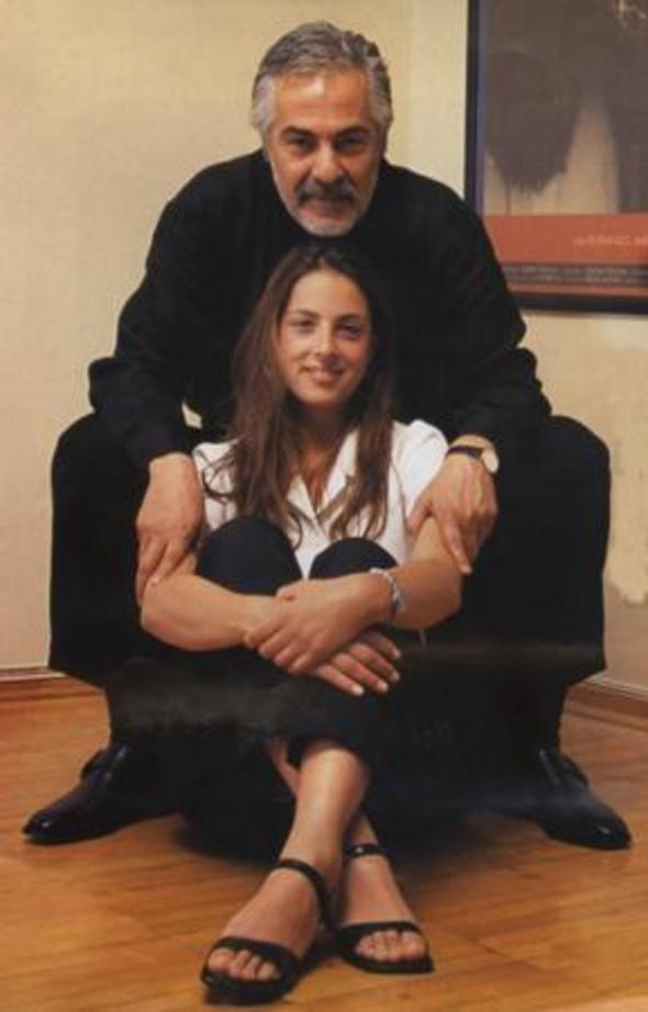 Bir ok teklevizyon dizisinde boy gsteren Doa Rutkay iin babas, "Kzmla gurur duyuyorum" diyor...