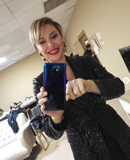 "Bu sebeple, TRT hari tm kanallar bir araya gelip 21 Ocak haftasna kadar hibir dizinin yeni blmn yaynlamama konusunda ortak karar ald. Yani biraz hasret kalacaz. 23 Ocak aramba gnnden itibaren yine her hafta beraberiz!"