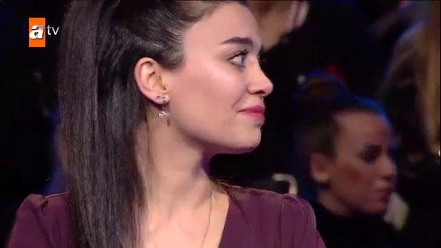 1702 blmlk Unutma Beni dizisinde 8 yl barol oyuncusu olan Edebali, bilgi yarmalarna ilgili olduunu, kendisini denemek ve kzlarnn daha iyi eitim almasn salamak iin 'Kim Milyoner Olmak ster'e katldn syledi.