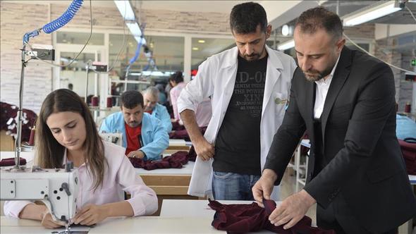 Sabah'n haberine gre personel alm yapacak kurumlarn banda Sosyal Yardmlama ve Dayanma Vakf, dare Mahkemeleri Bakanl, Genlik Hizmetleri ve Spor l Mdrl, Yatrm ve Koordinasyon Bakanl, Aile ve Sosyal Politikalar il mdrlkleri, il mftl, devlet niversitesi ve kaymakamlklar yer alyor.