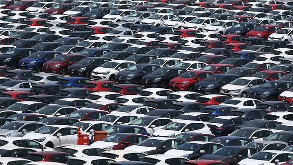 <p>Motor Silindir Hacmi: 4001 cc zeri</p>  <p>  Tat Deeri: 475.000 TL zeri</p>  <p>  1-3 Ya (TL): 41004</p>  <p>  4-6 Ya (TL): 30749</p>  <p>  7-11 Ya (TL): 18211</p>  <p>  12-15 Ya (TL):  8185</p>  <p>  16 ve zeri ya (TL) : 3177</p>  <p>  </p>