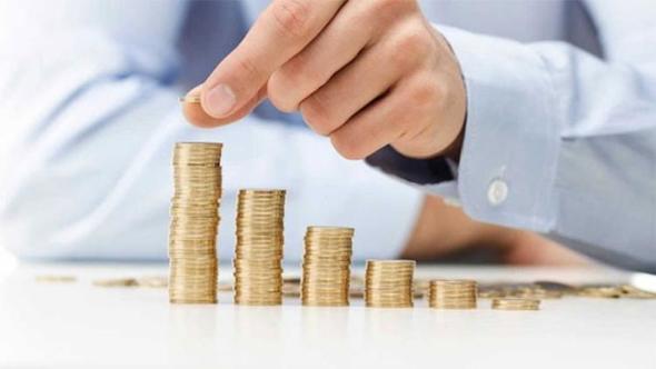 1 Ocak 2017 tarihinde balayan Bireysel Emeklilik Sigortas (BES) alan saysna gre kademeli olarak devreye giriyor. 1 Ocak 2019 tarihinden itibaren de 5-9 alan olan iyerlerinde BES balayacak.