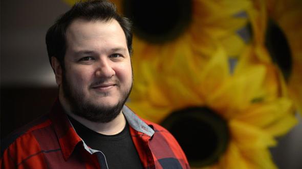 Oyuncu ahan Gkbakar, "Recep vedik 4" filminden payna den 25 milyon liray alamad gerekesiyle davalk olduu datm irketi firmas sahibi Murat Akdilek'e, Twitter hesabndan hakaret ettii iddiasyla, 2 yla kadar hapis istemiyle stanbul 58. Asliye Ceza Mahkemesi'nde yargland davada, 2 Temmuz'da beraat etti.