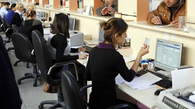 20 MLYON ALIAN: Kamuda ya da zel sektrde alan 20 milyondan fazla vatandan sadece maalar deil Asgari Geim ndirimi miktarlar da artt. Ocak ayndan itibaren bekar bir alan 191,88 TL, ei almayan 3 ocuklu bir ii ise 326 lira 20 kuru alacak.