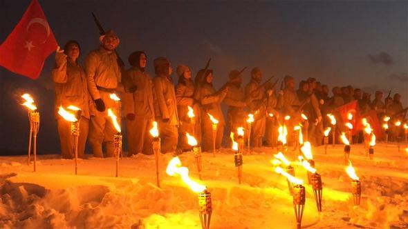 'ALLAH RUHLARINI AD ETSN, MAKAMLARINI CENNET EYLESN' <p>  KA Rektr Prof. Dr. Hsn Kapu, "Sevinli ve cokulu gnlerin olduu gibi byle kederli ve acl gnler de vardr. Bu mukaddes topraklar iin, bu kutlu dava iin kendi canlarn karlk olmakszn seve seve ve isteyerek feda eden bu vatan evlatlarn rahmetle anyoruz.