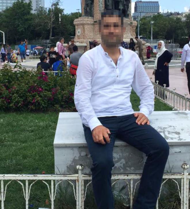 da, trafikte kornaya bast ne srlen Umut t (43) ile 2011 ylnda Ankara'da meydana gelen patlamada yaralanan sivil gazi ve 5 aylk hamile olan ei Berna t (31),F.C.'nin sopal ve yumruklu saldrsna urad.     Olay, 2 gn nce Yenimahalle ilesindeki Batkent Bulvar'nda meydana geldi. DHA'nn haberine gre, Umut ., ei Berna . ile birlikte akam saatlerinde kaynvalidesini ziyaret edip, zel otomobiliyle evlerine dnmek iin yola kt. Ancak krmz kta durduu srada kornaya basan baka bir aracn srcs F.C.'ye tepki gsterdi.    'RSKL GEBELK' TEHS KONULDU    Umut ve Berna . iftine ilk yardma koanlar evredekiler oldu. ift, daha sonra Yenimahalle Devlet Hastanesi'ne gitti. Acil serviste tedaviye alnan Berna ., 'riskli gebelik tehisi'yle 24 saat gzetim altnda tutuldu. Hastaneden darp raporu ve 2 gn istirahat raporu alan ift, polis merkezinde, plakasn aldklar aracn srcsnden ikyeti oldu.    FADESNN ARDINDAN SERBEST KALDI  ikyetin ardndan harekete geen polis hemen F.C.'yi gzaltna ald. F.C. emniyetteki ifadesinde, Umut .'nn trafikte arkasndan gelirken srekli kornaya bastn, nne geerken de kendisini tehlikeye soktuunu ileri srd. Src, ifadesinin ardndan serbest brakld.