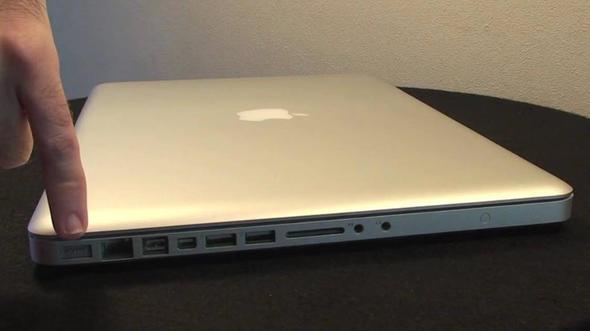 MacBook Pro (13 in, 2009 Ortas)