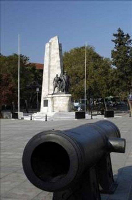 Hz. sa ocukluunda bu beik iinde ykanm, bu sebeple bu kilise Rumlar arasnda "Ta Beik" olarak n yapmtr.