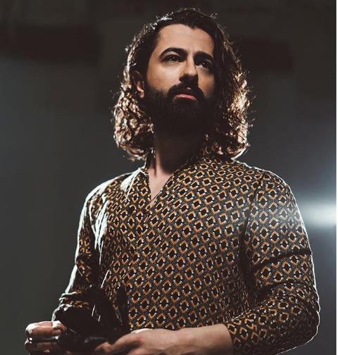 Koray Avc ''Tm bunlar bu gece buraya gelip engelli kardelerimize destek olmamamza ENGEL deil. Vaziyetimiz vazifemizin nne geemez. Her insan bir engelli adaydr. Bunu asla unutmamak gerek'' dedi.