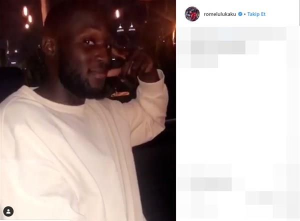 Romelu Lukaku, Nusret'in ovunu sosyal medya hesabndan paylarken, Martial ve Andreas Pereira'da onlara elik etti.