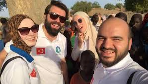 Umut Pnarlar Su Kuyular projesinin ilk etabnda Kamerun'un ad snrnda, Kousseri blgesinde 11 su kuyusu ald.