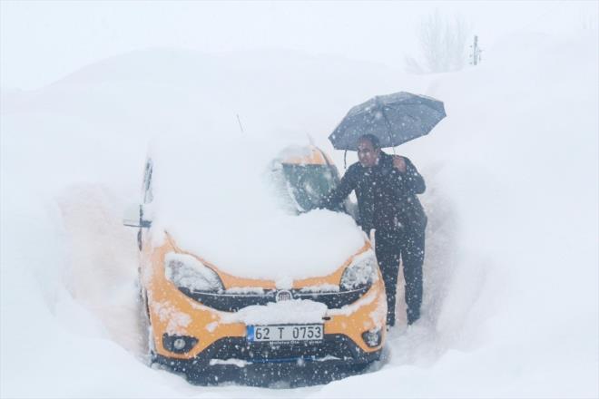 Trkiye genelinde bir ok il gibi Tunceli'de son yllarn en etin klarndan birini geiriyor.