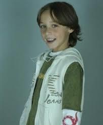 stanbul Polis Tekilatnda grev alan sivil polis ekibi ve ailelerinin hayatn konu alan Arka Sokaklar dizisi 13 yldr ekranlarda yer alyor.