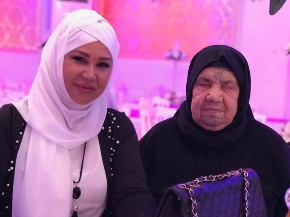 * O dnya ok bo, ok yapmack. 3-4 yldr hi ark sylemiyorum. Allah eski dostlarma da hidayet versin. Dinimizde o kadar gzel eyler var ki, bilmedikleri iin yapmyorlar. Dini bir anlayabilseler, kavrayabilseler dinimiz o kadar gzel ki&#8230; Spor var, iyilik, var, mzik var&#8230; yi bir insan olmak iin her ey var! Bizim rehberimiz Kuran Kerim. Biz sylemiyoruz ki&#8230; Peygamberimiz bize arac olmu. Gzel ahlak tamamlamak iin bize verilmi. &#8220;Huzur slam&#8217;da&#8221; deniliyor ya bunu anlayabilmen iin iine girmen gerekiyor.