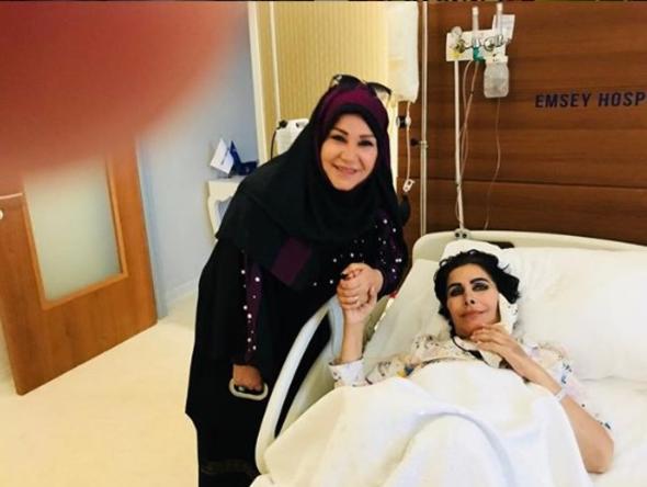 * Baklk sistemin ok nemli. Kemoterapi kanszlk yapyor. Onu dengede tutmak iin doadan faydalandm. 41 eit meyveden, sebzeden yaplan yalar var onlar kullanarak&#8230; Taze im suyu ierek&#8230; ok kr atlattm. En son Nuray&#8217;n yanna gittim. Bakyorum, inanamyorum. Nuray ile konutuk &#8216;inanyorum, sen yeneceksin&#8217; dedim ama onu grdmde &#8216;ok zor&#8217; dedim kendi kendime.