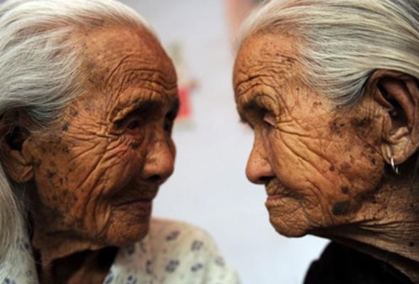 lkede ortalama yaam sresi erkeklerde 82 iken kadnlarda 87 yl. 2050 ylnda ise kadnlarda ortalama mrn 90 yla kaca tahmin ediliyor.