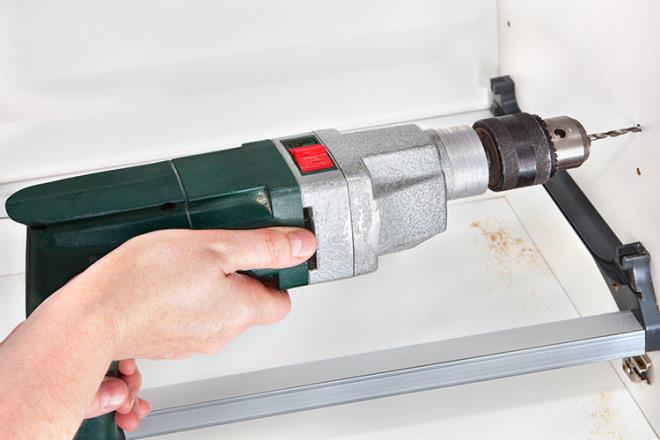 zellikle iinde raf olmayan dolaplarn iine rayl sepetler monte ederseniz hem eyalarnz st ste koymak zorunda kalmazsnz hem de ihtiyacnz olduunda ilgili sepeti ekip alacanz kolayca alabilirsiniz.