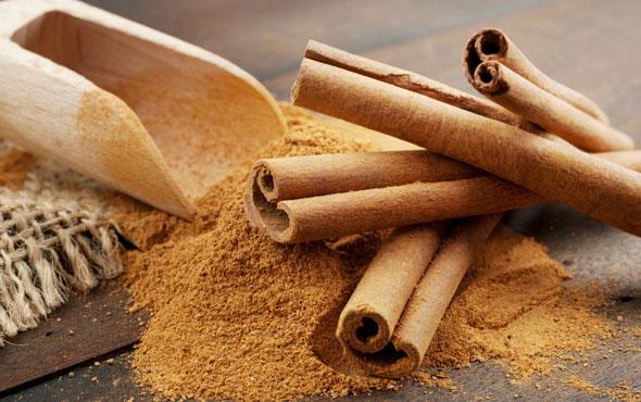 "Fazla kullanmda vcutta karacierdeki enzimleri etkiliyor ve sizin aldnz ilalarn daha fazla miktarda ilem grmeden kana gemesine ve yan etkilerinin kmasna neden olabiliyor. Kan sulandrd iin beyin kanamas, kann durmamas gibi riskler ortaya kabiliyor. Bu bakmdan dikkatli olmak gerekli."