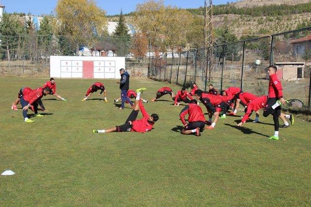 Yozgatspor    S�per Lig'de yer ald��� sezon say�s�: 2    �u an bulundu�u lig: B�lgesel Amat�r Lig