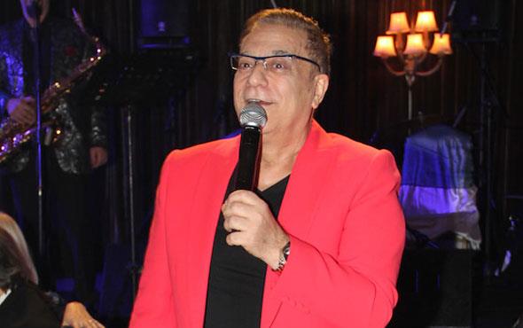 MEHMET AL ERBL KMDR?: Tiyatro ve sinema sanats Saadettin Erbil'in olu olarak 8 ubat 1957'de stanbul&#8217;da dodu. lk ve orta renimini stanbul, Ankara ve Balkesir'de yapt. 1970 ylnda Ankara Devlet Konservatuar Tiyatro Yksek Blm&#8217;ne yatl olarak girdi. Devlet Tiyatrosu&#8217;nda konuk oyuncu olarak ba rolde En yi Tiyatrocu dl&#8217;n kazand.