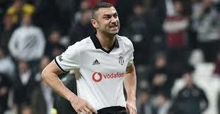 Getiimiz hafta, Akhisarspor deplasmannda Beikta taraftarnn tepkisyle karlan Burak Ylmaz, Vodafone Park'ta da ayn eyle karlat.