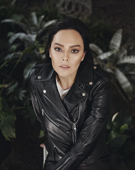 Amerika'da tutuklandktan sonra itiraf olup tank konumuna geerek serbest kalan Reza Zarrab'la evliliini srdren Ebru Gnde'in, New York ziyaretleri srasnda hamile kald iddia edilmiti.