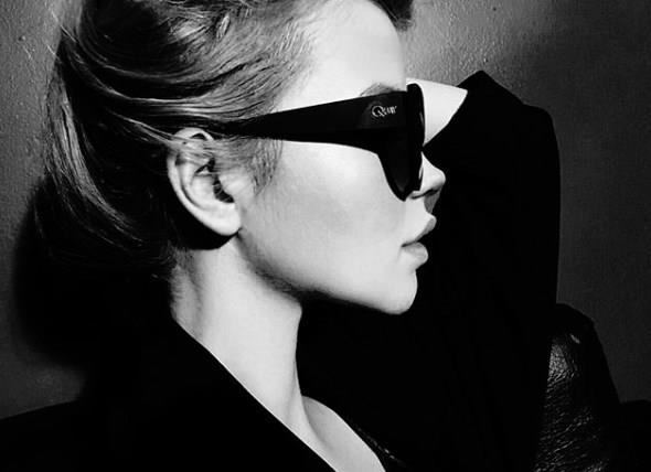 Turanl, getiimiz gnlerde Asl nandk&#8217;n barolde olduu &#8220;Asl Gibidir&#8221; filminin galasnda ak iddialarna yle yant vermiti: &#8220;yle bir ey yok. Bunu bence baka yerde konualm, Asl'nn filminin nne gemesin&#8221;