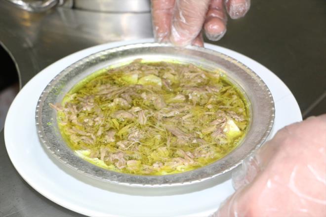 Yerli ve yabanc herkes artk tirit yemeinin lezzetinin farkna vard ve her geen gn daha ok talep edilmeye baland. Bir ay bile demlerken ls vardr ne az kaynatlr ne ok kaynatlr. Tirit de yledir. Tirit yapm da bir sanattr ve herkesin ii deil ancak bu ii ustalar yapabilir. "