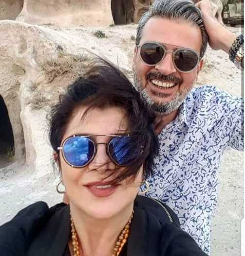 Ankara niversitesi Dil ve Tarih Corafya Fakltesi Tiyatro Blm mezunu Alper Kut mezuniyetin ardndan Bakrky Devlet Tiyatrosu?nda almaya balamtr.