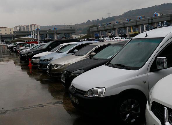 Fotoraflar her eyi anlatyor    lan sitesine yeni ykanm, kusurlar gizlenmi olan arabadr. Dikkat edilmesi gerekir.