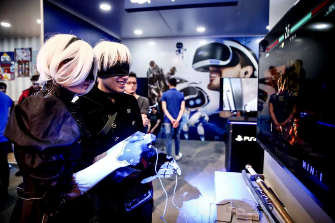 nlem olarak ocuklarmz takip ediyoruz. Biz yattmz zaman girecekse gene girer. Ellerinde telefon var, bilgisayar var. Sadece gzlemleyebiliyoruz. Yanmzda oynatmaya alyoruz" ifadelerini kulland.