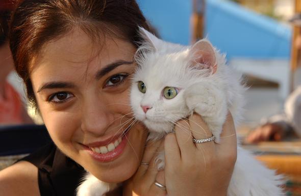 Ancak yllar sonra bu konuda kendini eletirip "Sakn kimse beni rnek almasn. Eitim ok nemli" dedi.