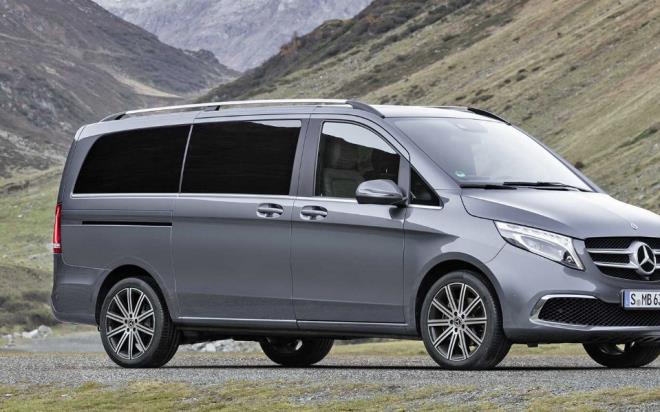 Motorla aracn maksimum hz deeri 220 km/s gibi bir deer olarak belirtiliyor. Tm bu performansa karlk bu motorun ortalama yakt tketimi de 6.3 litre - 5.9 litre / 100 km eklinde belirtilmi.