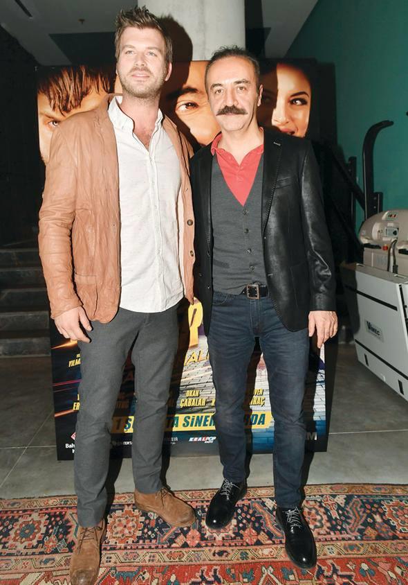 Filmin barol oyuncusu Kvan Tatltu, &#8220;Benim iin ok yeni bir tecrbe oldu. Ylmaz Abi&#8217;ye bana bu frsat verdii iin ok teekkr ediyorum&#8221; dedi.