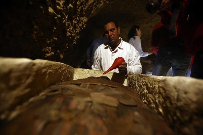 Ky u an ok sayda nl arkeolojik mezara ev sahiplii yapyor.